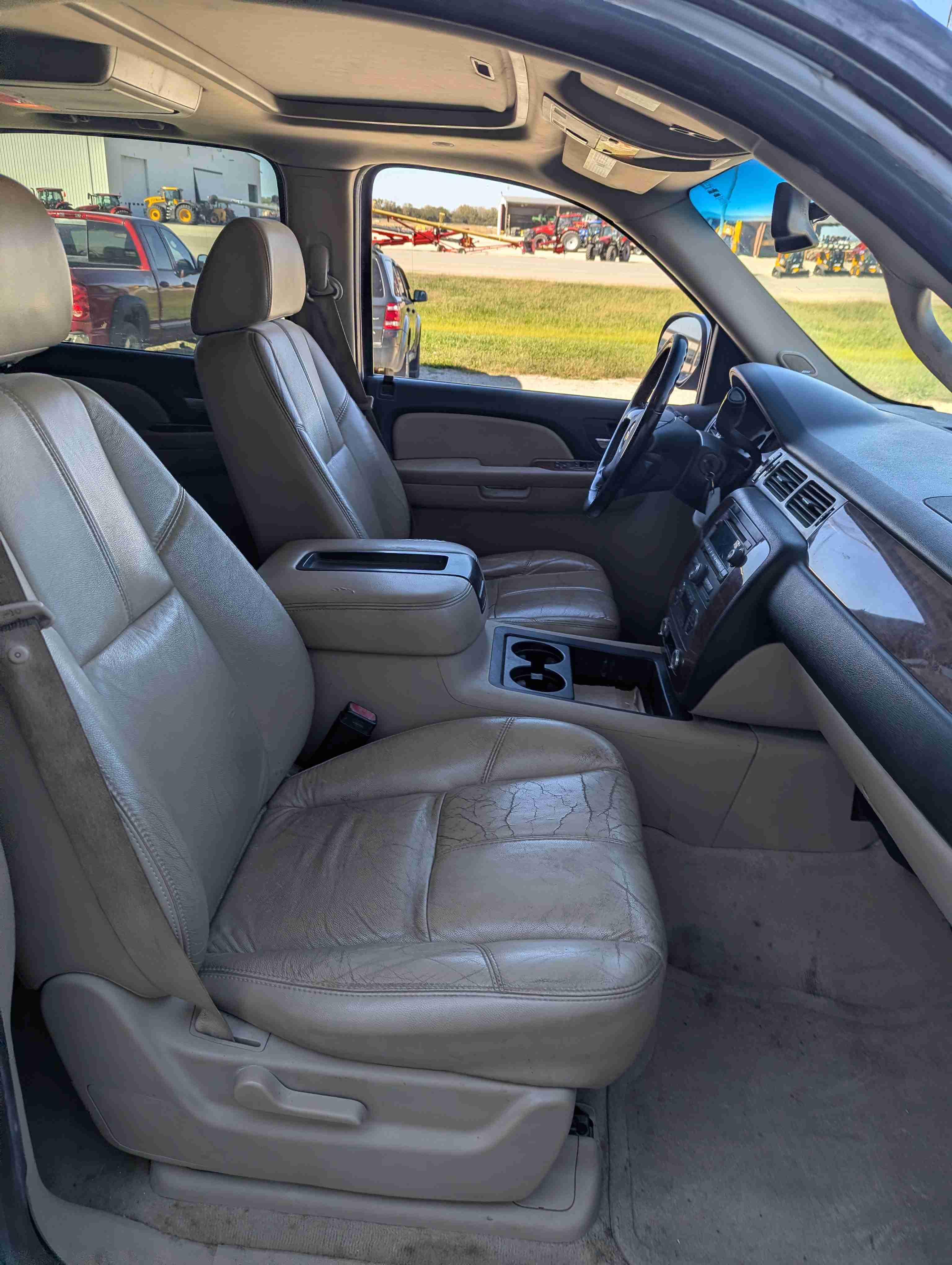 2007 Chevy Suburban LT 