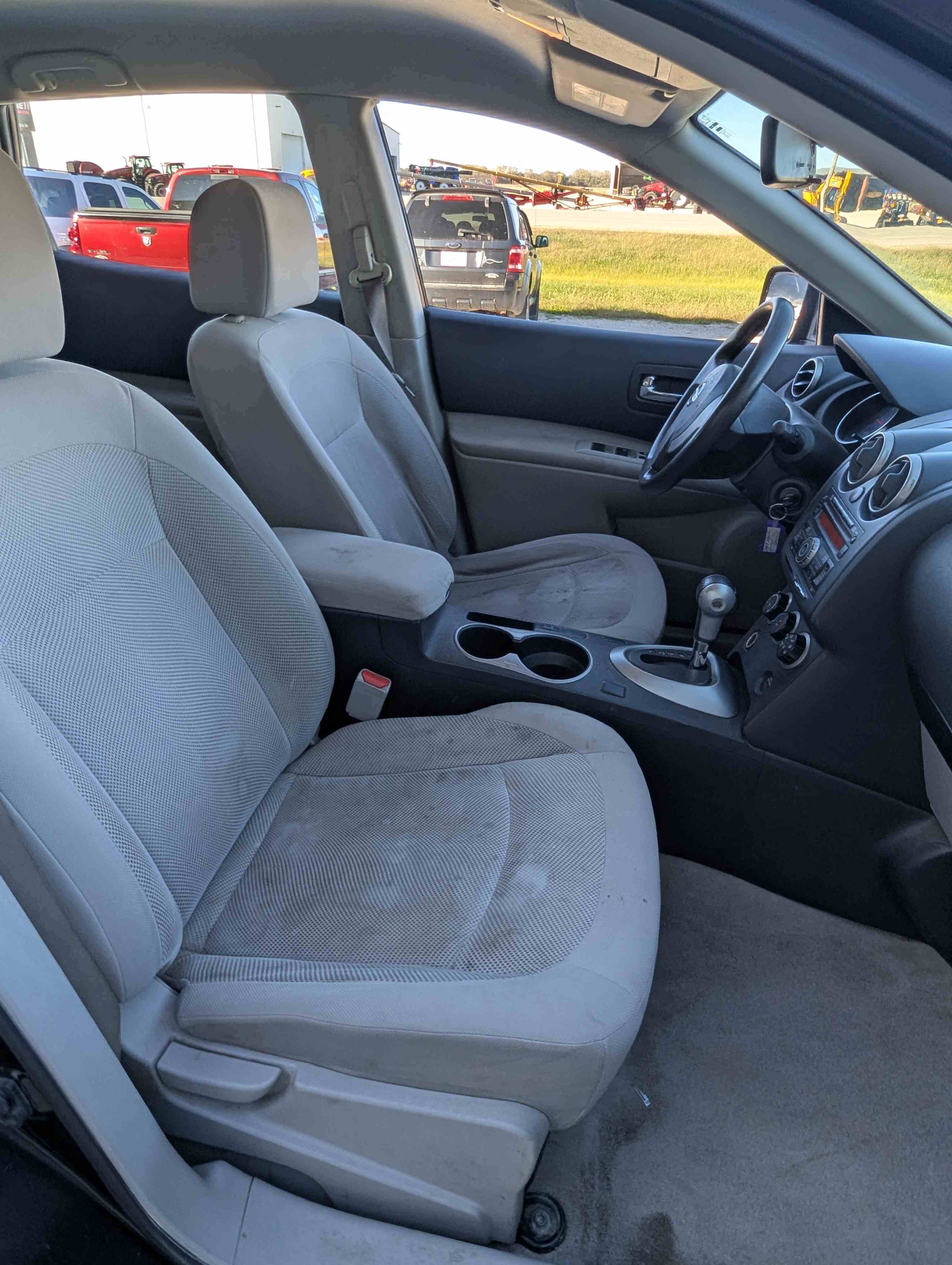 2014 Nissan Rogue Select